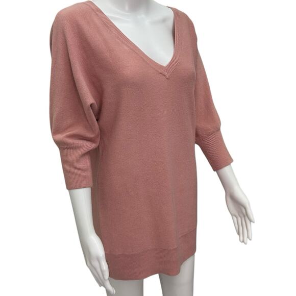 New York & Company Sweaters - New York and Company V Neck Acrylic Oversized Sweater Womens S Coquette Girly